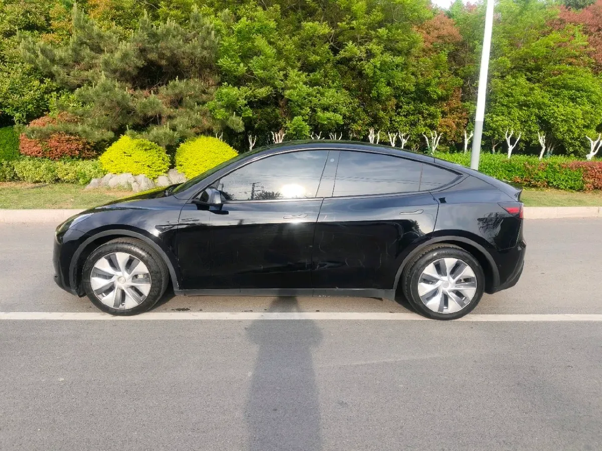 2022 Tesla Model Y BEV 60KWH,autocango,china used car exporter,china ev exporter,chinese used car exporter,chinese used ev exporter