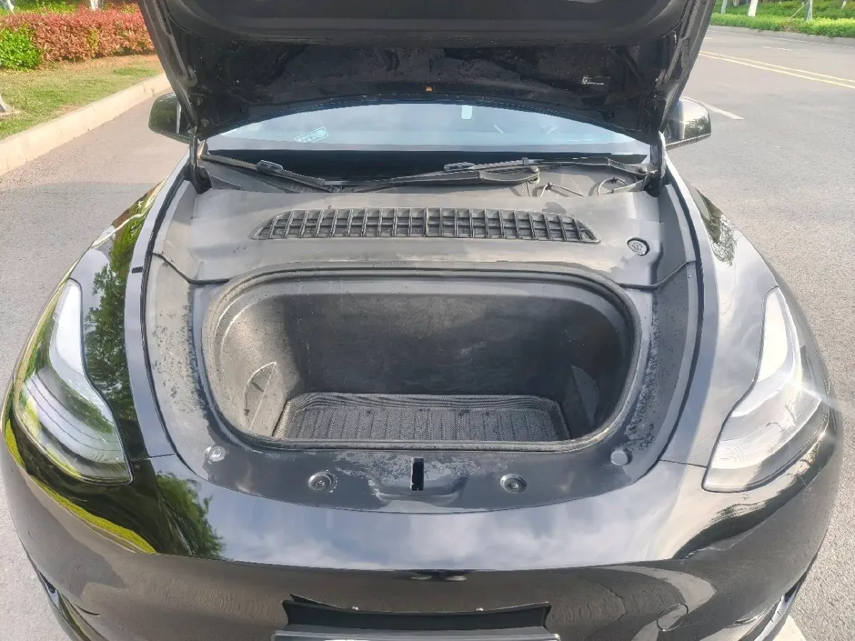 2022 Tesla Model Y BEV 60KWH,autocango,china used car exporter,china ev exporter,chinese used car exporter,chinese used ev exporter