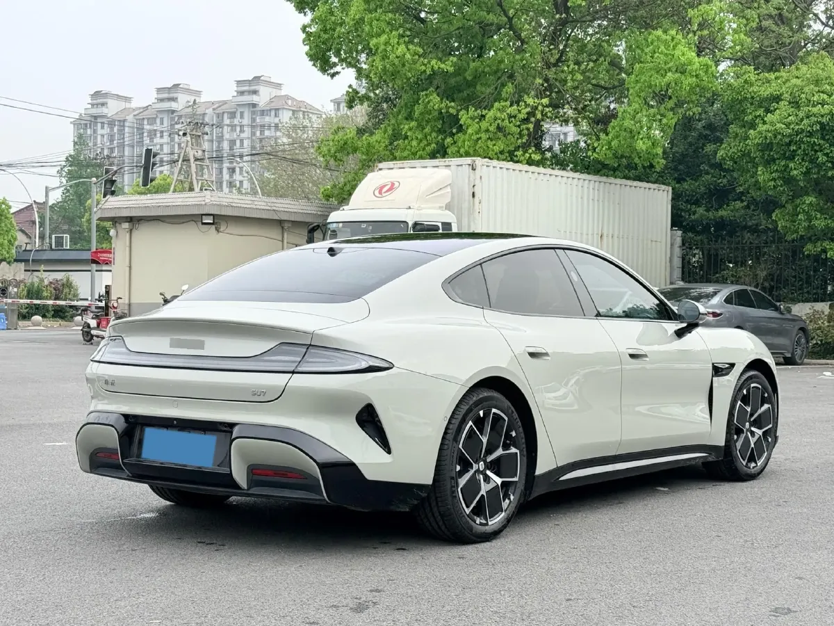 2024 MI SU7 BEV 73.6KWH,autocango,china used car exporter,china ev exporter,chinese used car exporter,chinese used ev exporter