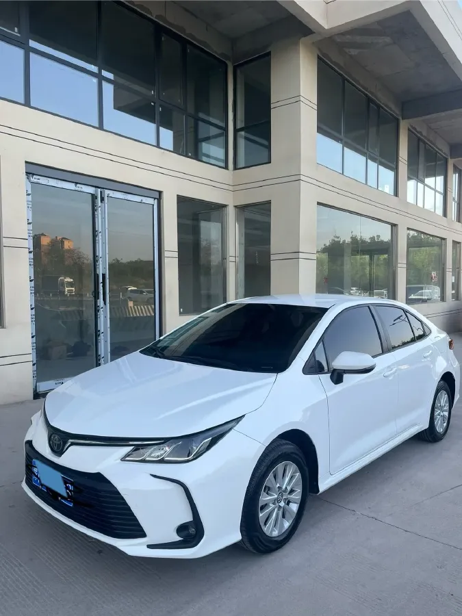 2021 Toyota Corolla 1.2T 116HP L4 CVT,autocango,china used car exporter,china ev exporter,chinese used car exporter,chinese used ev exporter