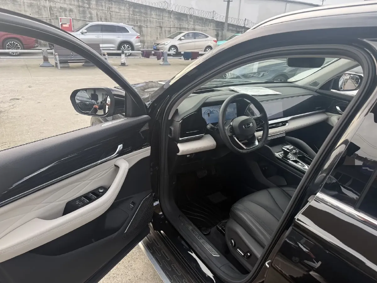 2023 Geely Monjaro 2.0T 238HP L4 8AT,autocango,china used car exporter,china ev exporter,chinese used car exporter,chinese used ev exporter