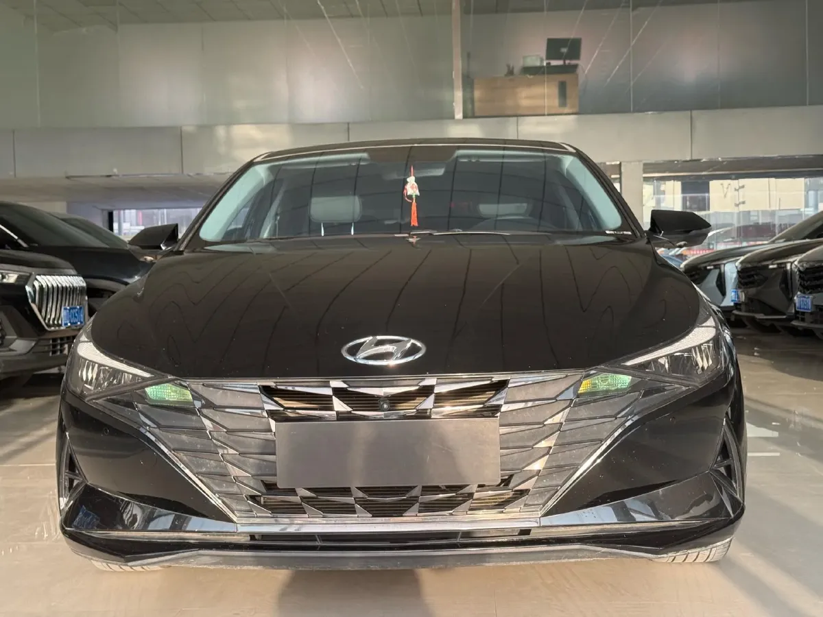 2021 Hyundai Elantra 1.5L 115HP L4 CVT,autocango,china used car exporter,china ev exporter,chinese used car exporter,chinese used ev exporter