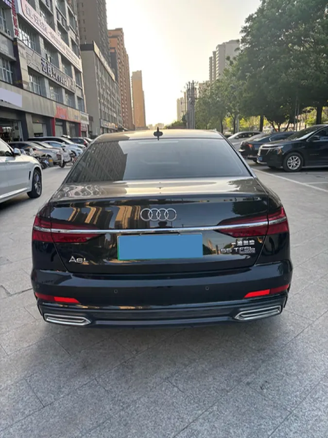 2023 Jaguar F-PACE 2.0T 250HP L4 8AT,autocango,china used car exporter,china ev exporter,chinese used car exporter,chinese used ev exporter