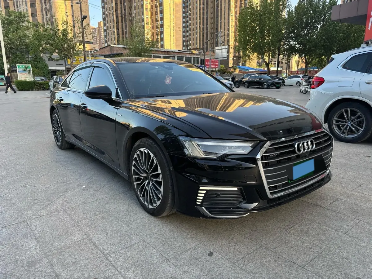 2023 Jaguar F-PACE 2.0T 250HP L4 8AT,autocango,china used car exporter,china ev exporter,chinese used car exporter,chinese used ev exporter