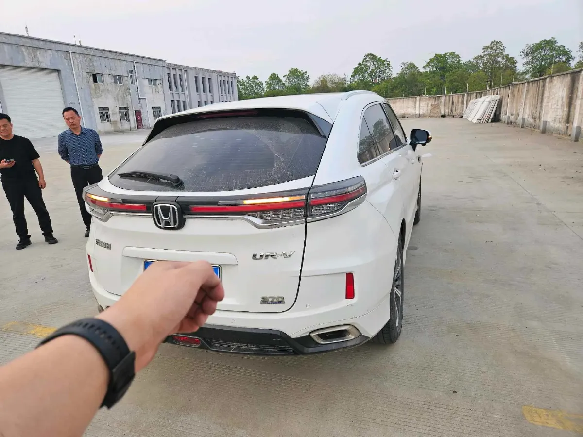 2020 Honda UR-V 2.0T 272HP L4 9AT,autocango,china used car exporter,china ev exporter,chinese used car exporter,chinese used ev exporter