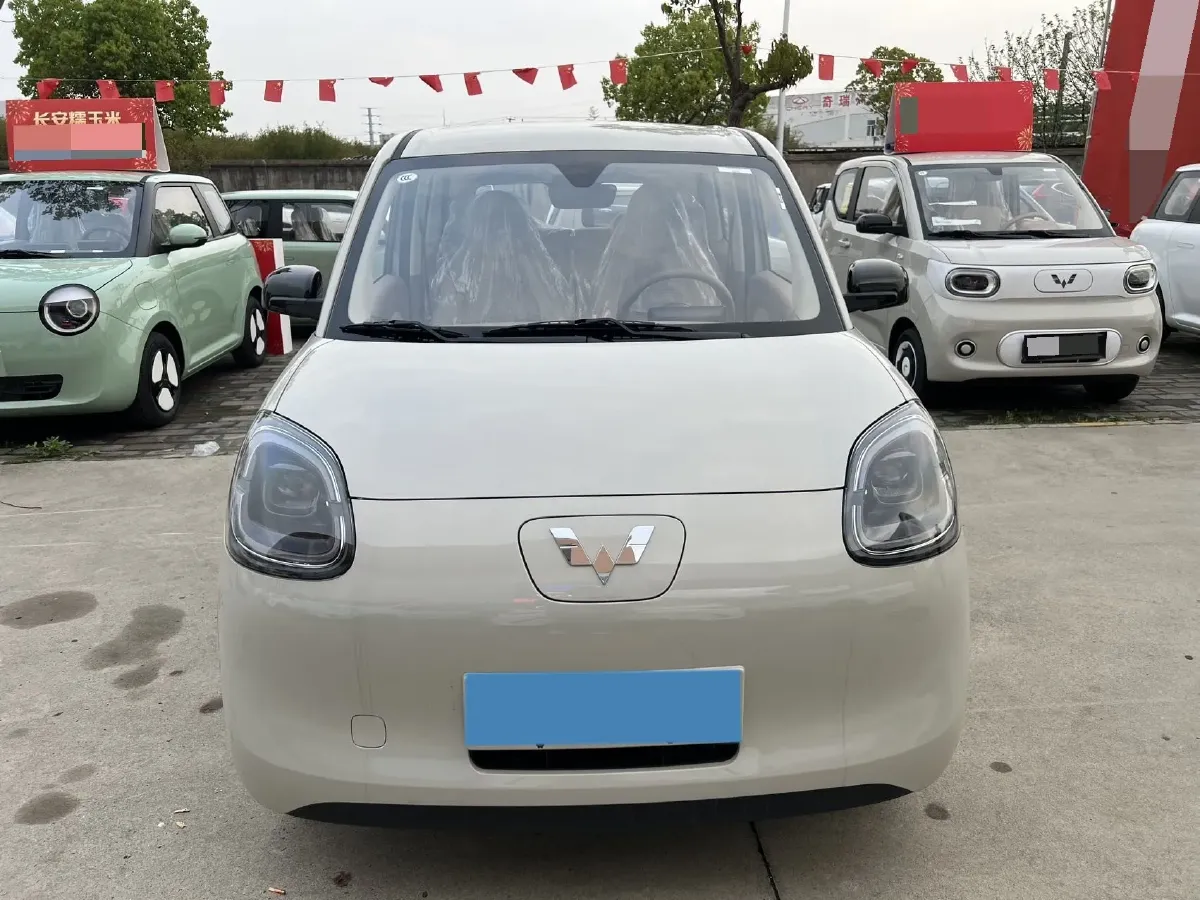 2025 WuLing HongGuang MINI EV BEV 16.2KWH,autocango,china used car exporter,china ev exporter,chinese used car exporter,chinese used ev exporter