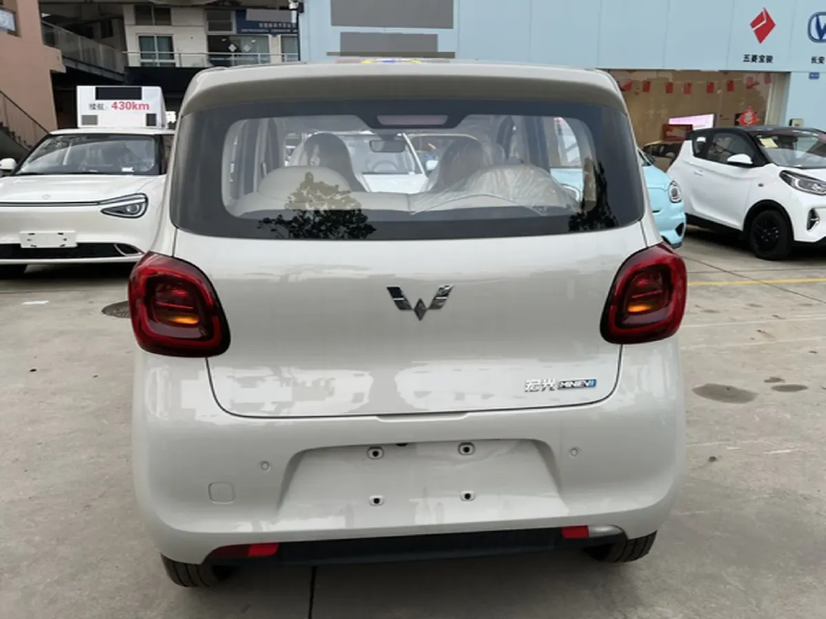 2025 WuLing HongGuang MINI EV BEV 16.2KWH,autocango,china used car exporter,china ev exporter,chinese used car exporter,chinese used ev exporter
