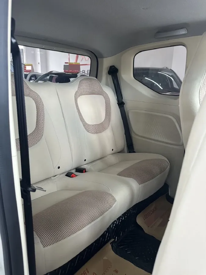 2024 WuLing HongGuang MINI EV BEV 17.3KWH,autocango,china used car exporter,china ev exporter,chinese used car exporter,chinese used ev exporter