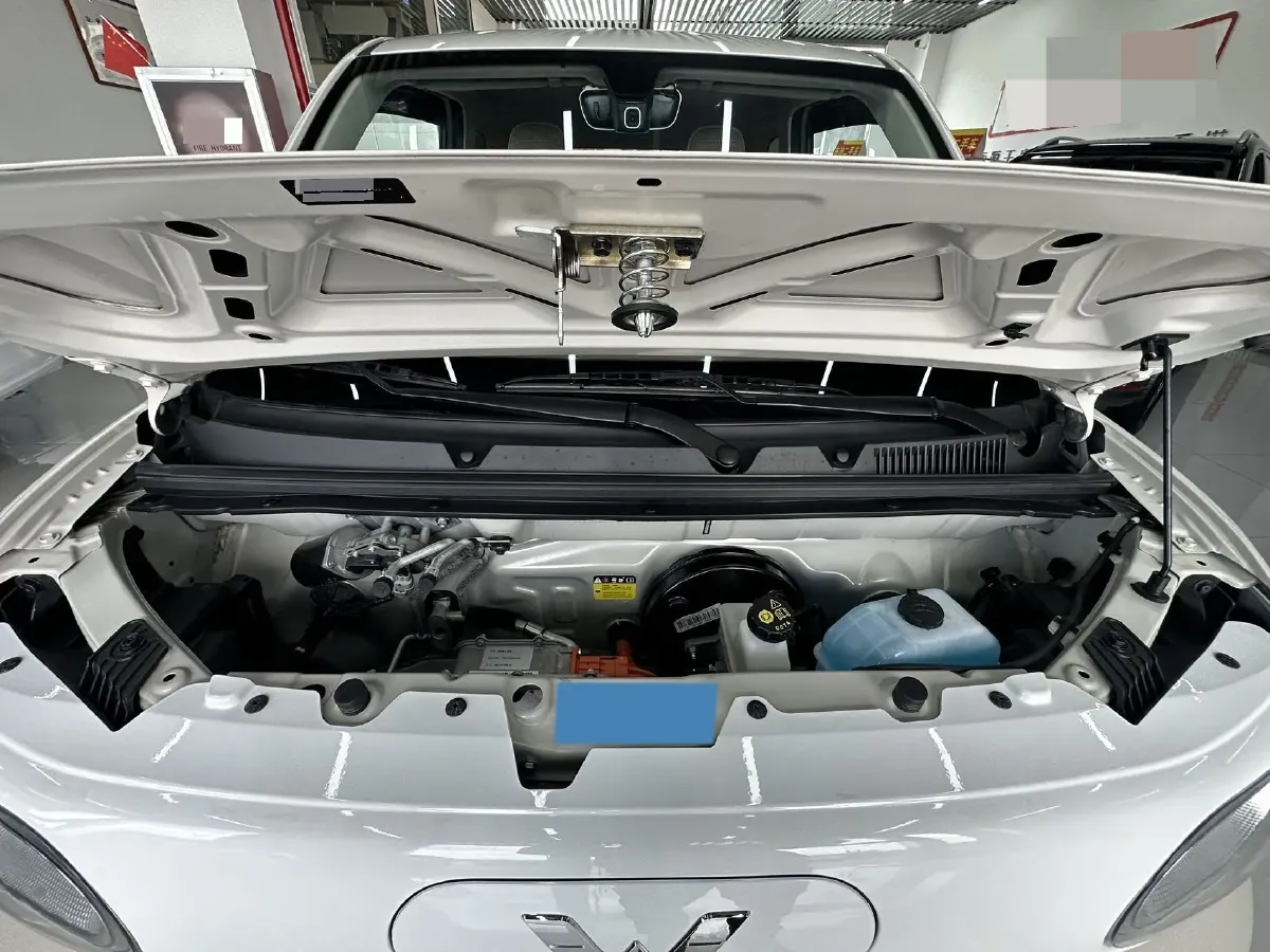 2024 WuLing HongGuang MINI EV BEV 17.3KWH,autocango,china used car exporter,china ev exporter,chinese used car exporter,chinese used ev exporter