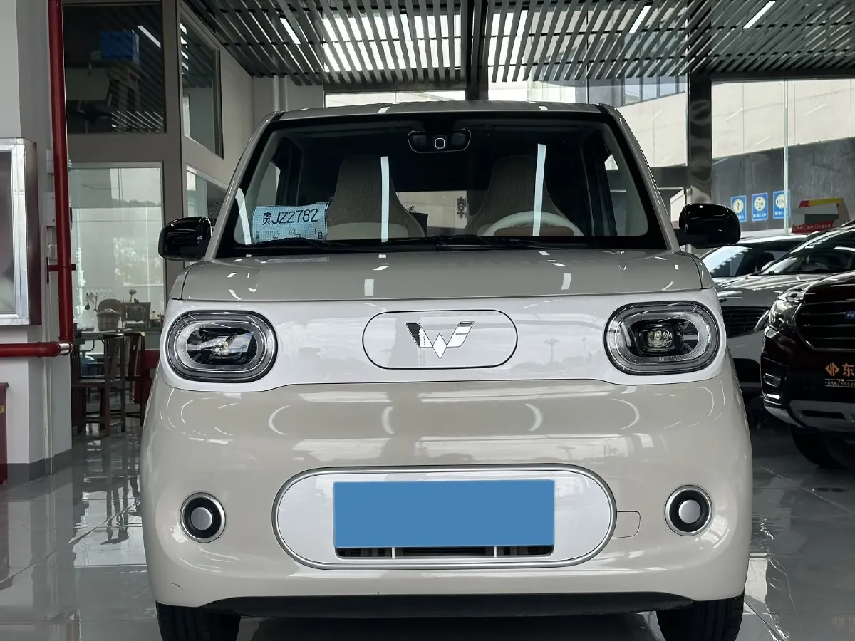 2024 WuLing HongGuang MINI EV BEV 17.3KWH,autocango,china used car exporter,china ev exporter,chinese used car exporter,chinese used ev exporter
