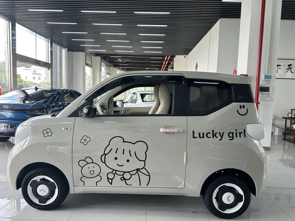 2024 WuLing HongGuang MINI EV BEV 17.3KWH,autocango,china used car exporter,china ev exporter,chinese used car exporter,chinese used ev exporter