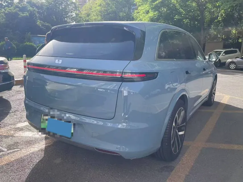2023 Li L7 Range Extended 154HP REEV 40.9KWH,autocango,china used car exporter,china ev exporter,chinese used car exporter,chinese used ev exporter