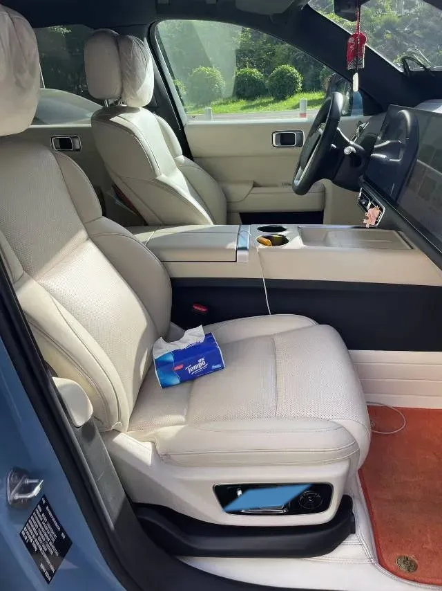 2023 Li L7 Range Extended 154HP REEV 40.9KWH,autocango,china used car exporter,china ev exporter,chinese used car exporter,chinese used ev exporter