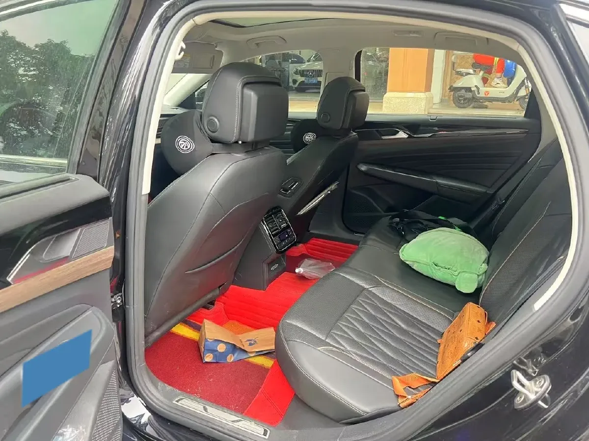 2019 Volvo V40 1.5T 152HP L4 6AT,autocango,china used car exporter,china ev exporter,chinese used car exporter,chinese used ev exporter