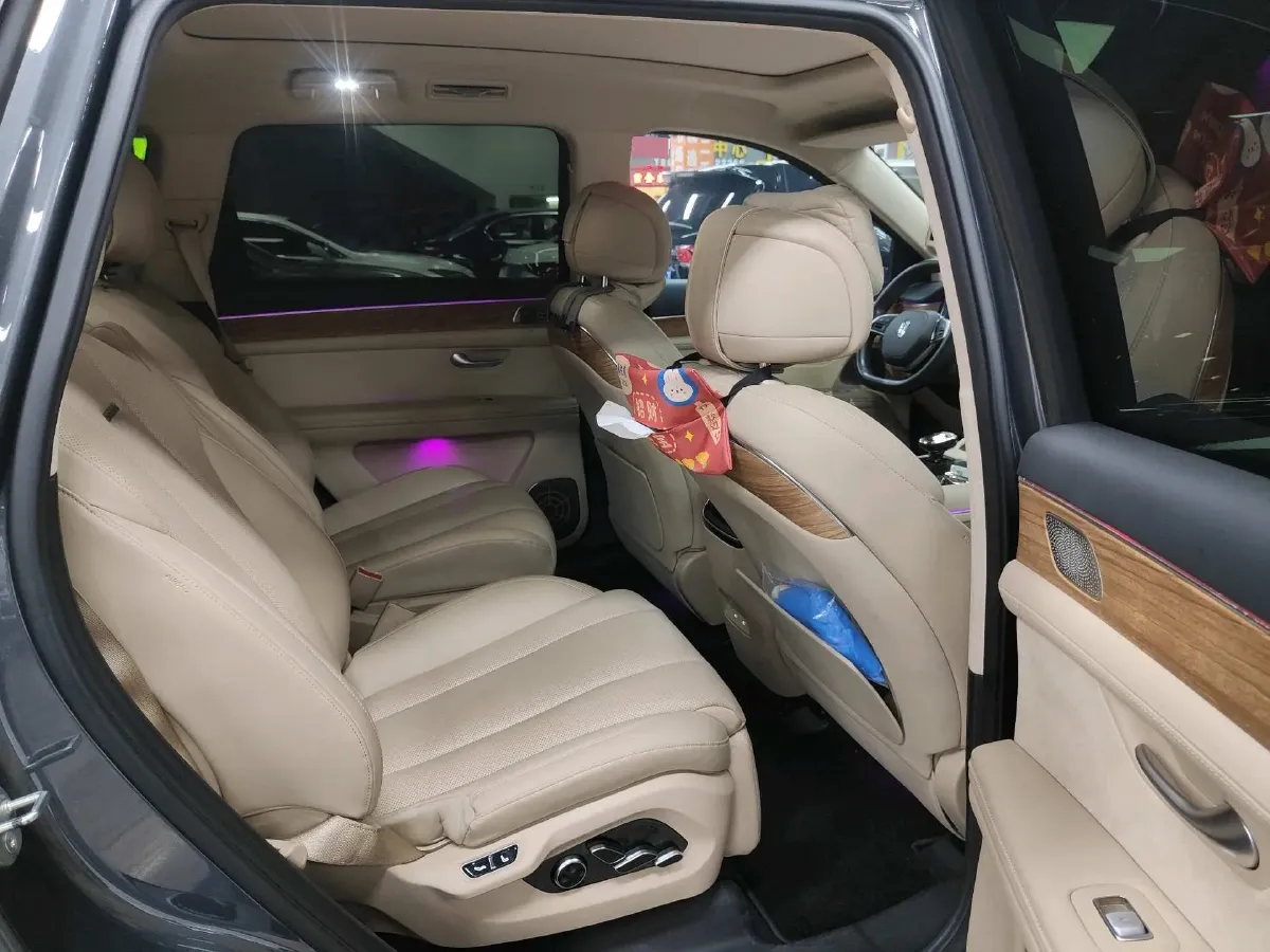 2022 Volvo S60 2.0T 197HP L4 8AT,autocango,china used car exporter,china ev exporter,chinese used car exporter,chinese used ev exporter