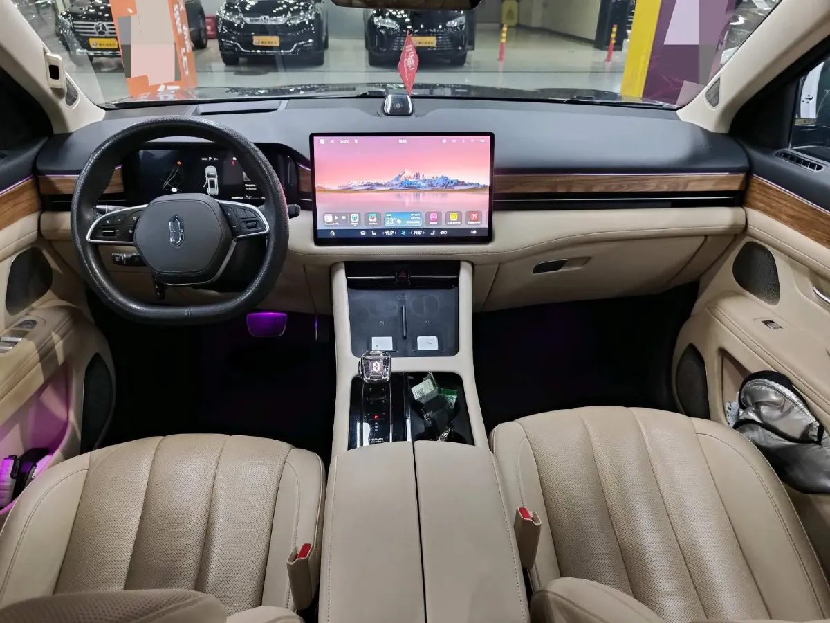 2022 Volvo S60 2.0T 197HP L4 8AT,autocango,china used car exporter,china ev exporter,chinese used car exporter,chinese used ev exporter