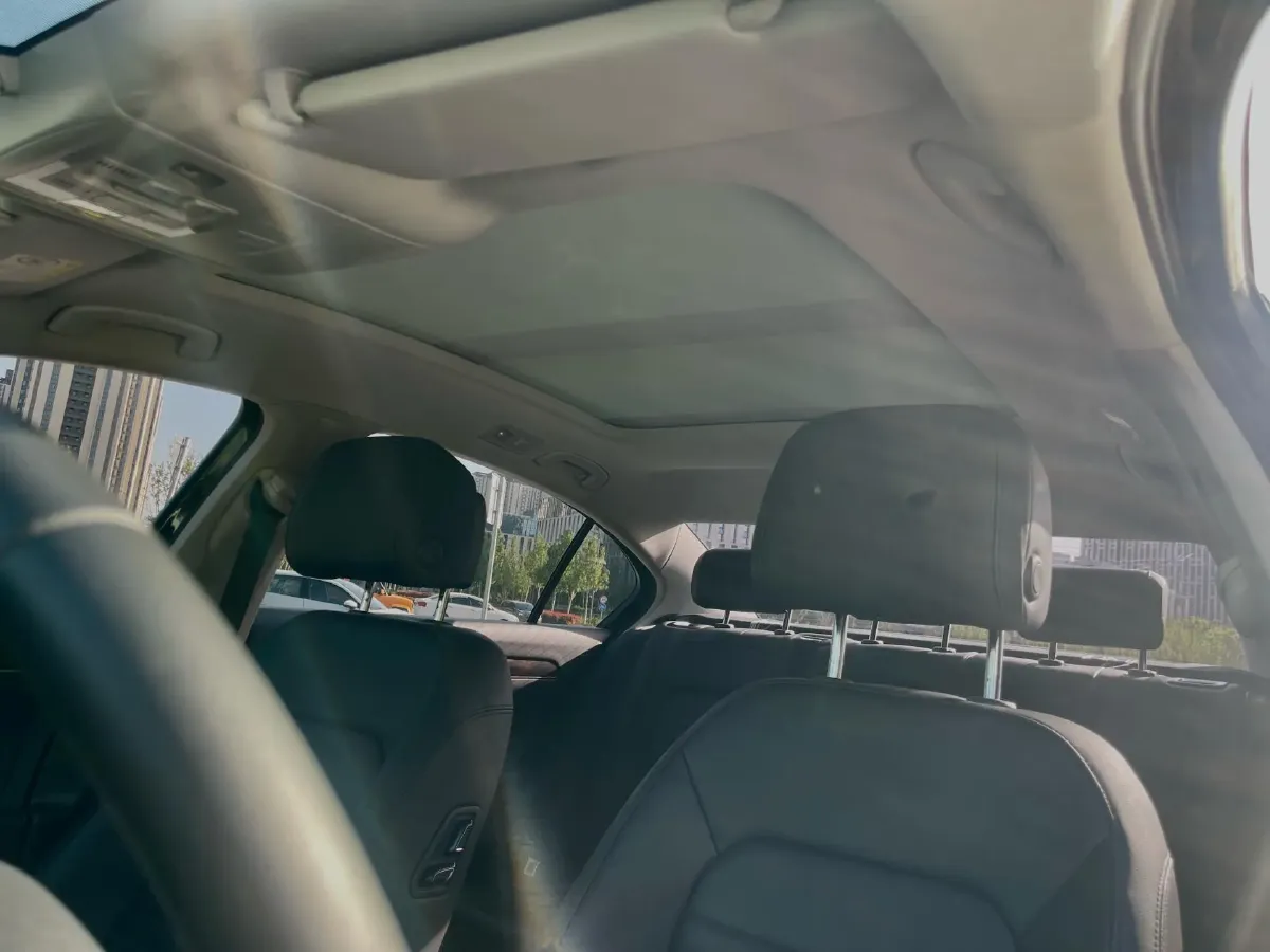 2018 Volkswagen Magotan 2.0T 220HP L4 7DCT,autocango,china used car exporter,china ev exporter,chinese used car exporter,chinese used ev exporter