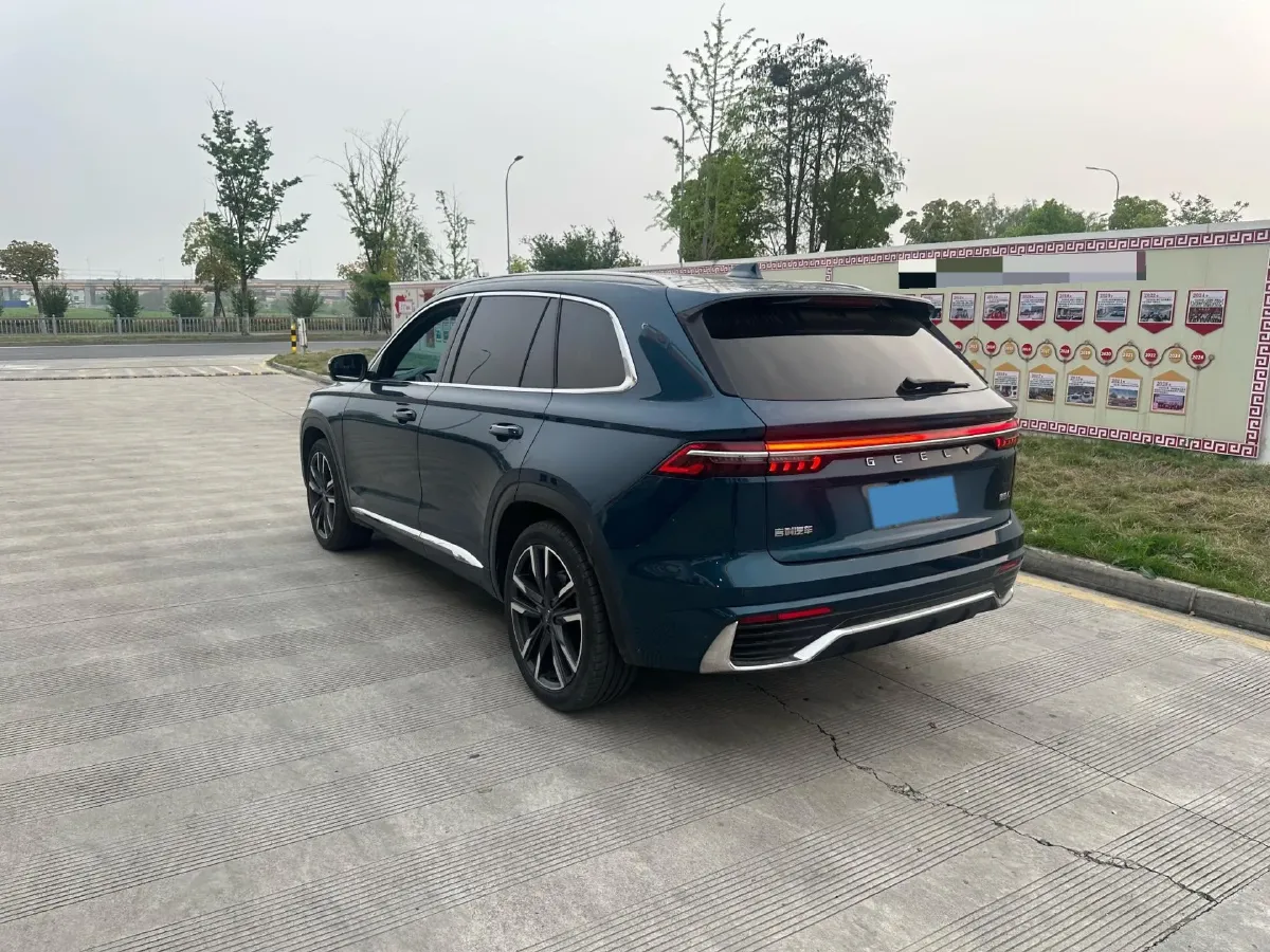 2021 Geely Monjaro 2.0T 218HP L4 7DCT,autocango,china used car exporter,china ev exporter,chinese used car exporter,chinese used ev exporter