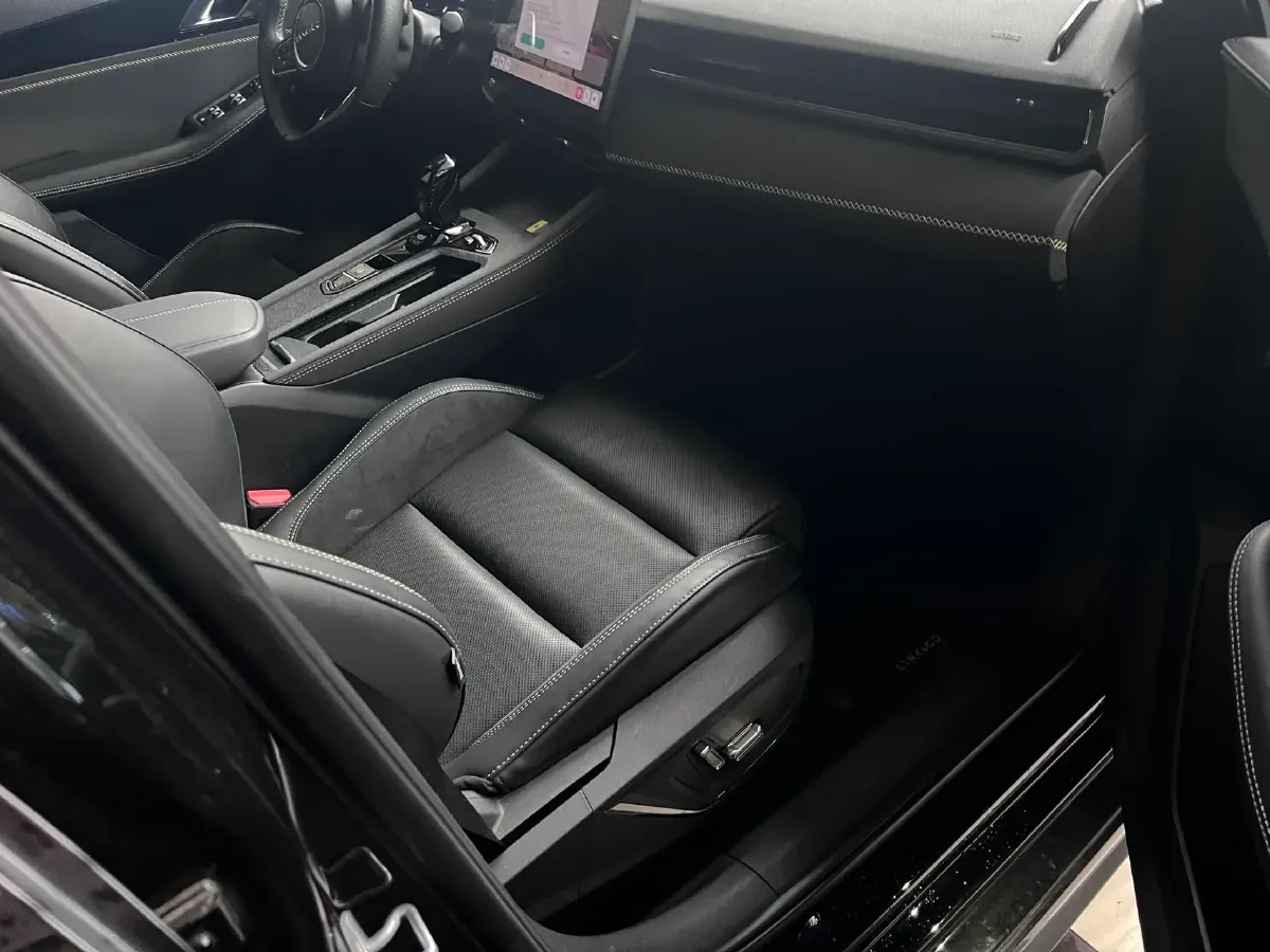 2023 MAXUS G50 1.5T 181HP L4 7DCT,autocango,china used car exporter,china ev exporter,chinese used car exporter,chinese used ev exporter