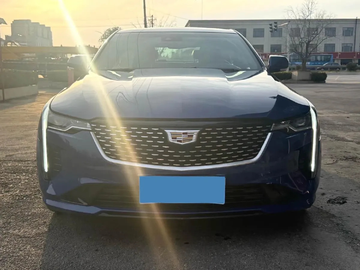 2022 Cadillac CT4 2.0T 237HP L4 8AT,autocango,china used car exporter,china ev exporter,chinese used car exporter,chinese used ev exporter