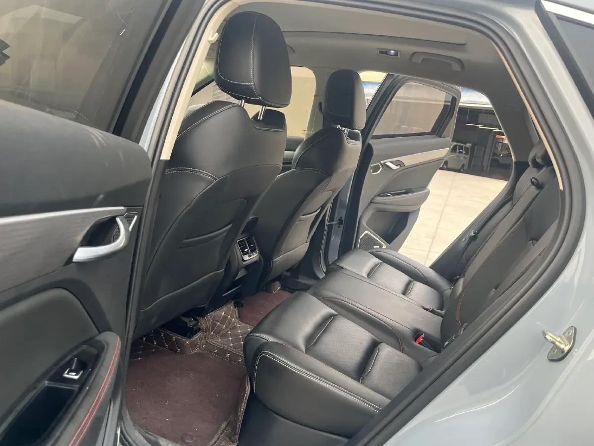 2021 Geely Tugella 2.0T 238HP L4 8AT,autocango,china used car exporter,china ev exporter,chinese used car exporter,chinese used ev exporter