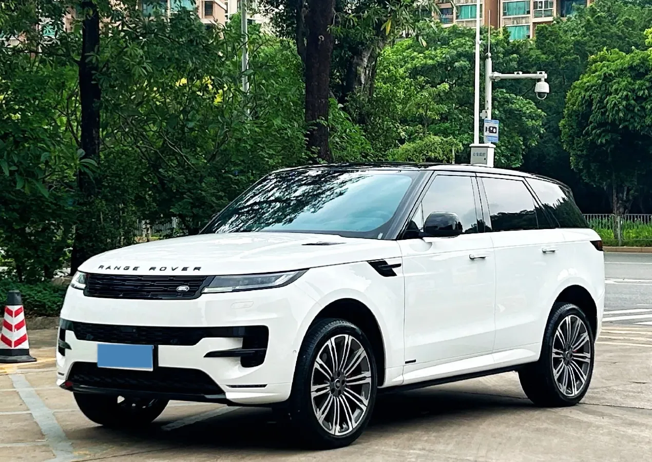 2025 Land Rover Range Rover Sport 3.0T 400HP L6 8AT,autocango,china used car exporter,china ev exporter,chinese used car exporter,chinese used ev exporter