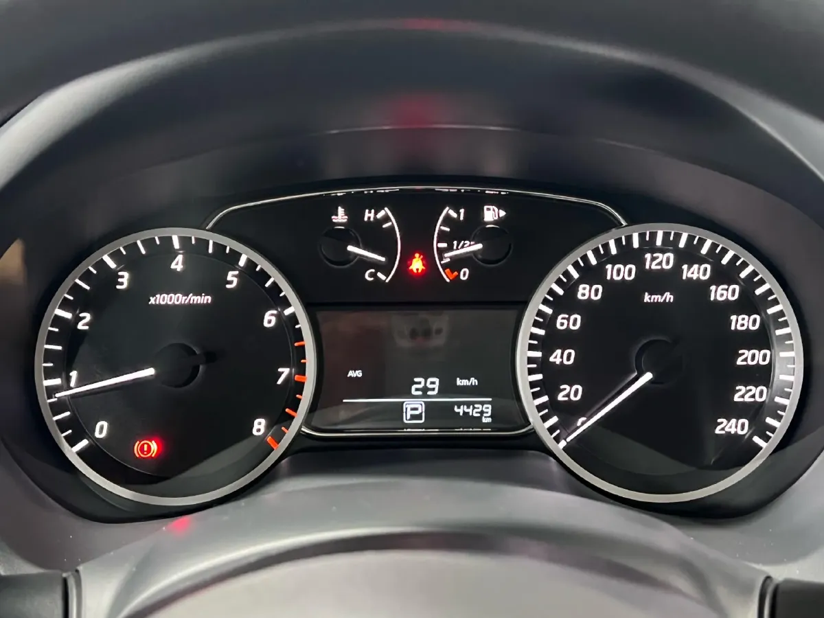 2024 Nissan Sylphy 1.6L 122HP L4 CVT,autocango,china used car exporter,china ev exporter,chinese used car exporter,chinese used ev exporter