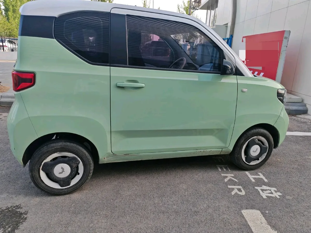2021 WuLing HongGuang MINI EV BEV 9.3KWH,autocango,china used car exporter,china ev exporter,chinese used car exporter,chinese used ev exporter