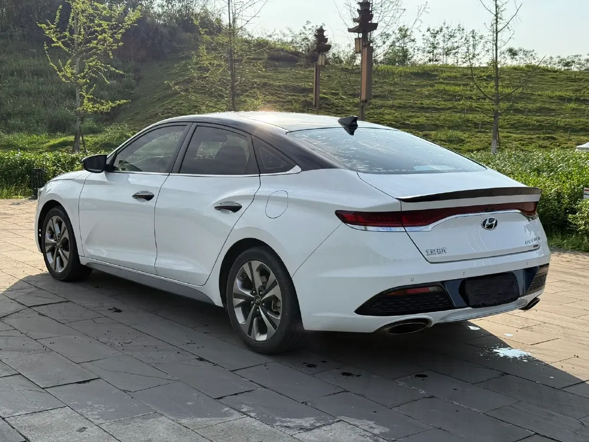2019 Hyundai La Festa 1.6T 190HP L4 7DCT,autocango,china used car exporter,china ev exporter,chinese used car exporter,chinese used ev exporter