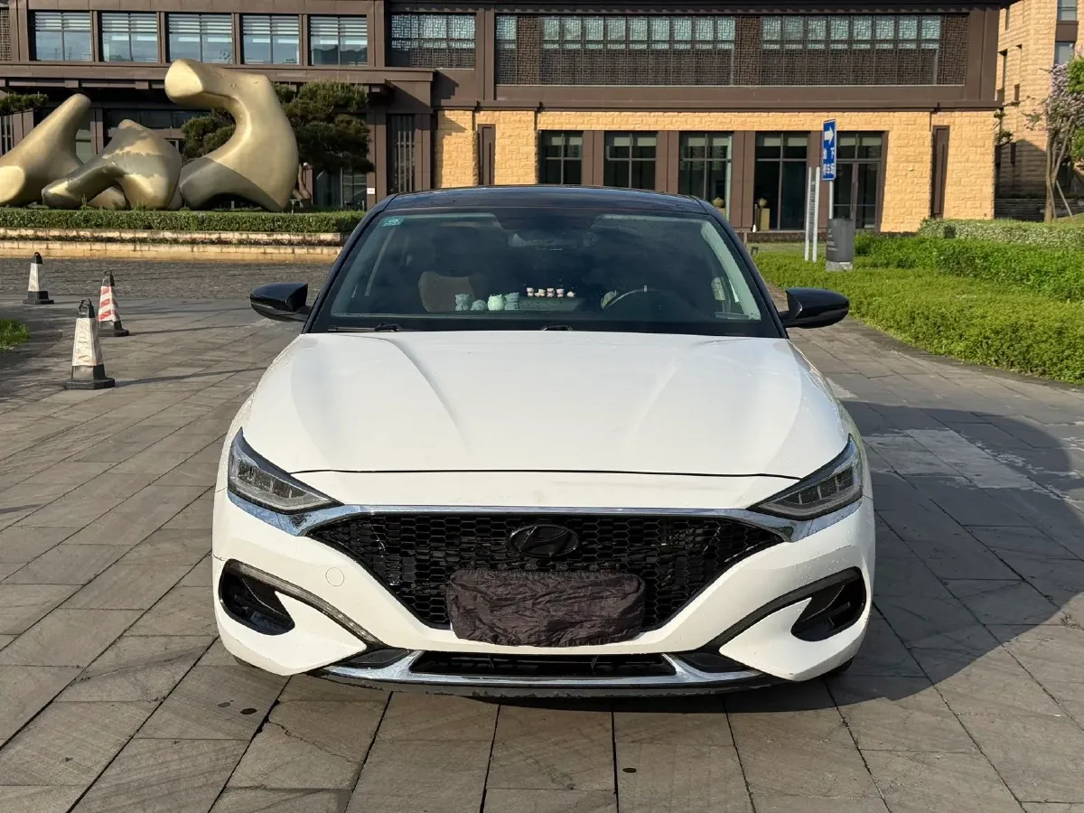 2019 Hyundai La Festa 1.6T 190HP L4 7DCT,autocango,china used car exporter,china ev exporter,chinese used car exporter,chinese used ev exporter