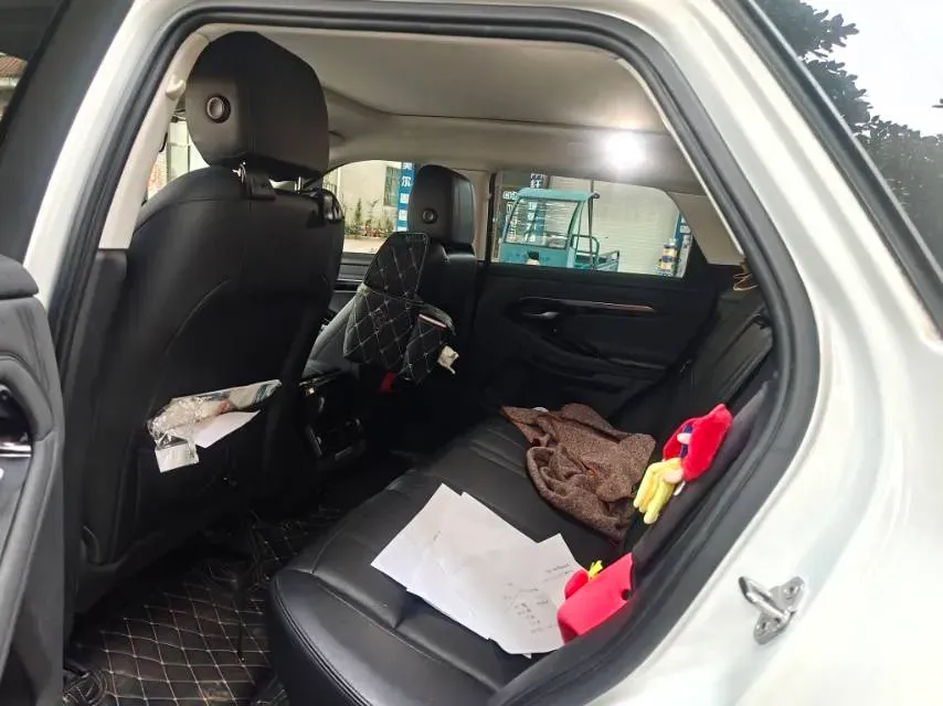 2020 Land Rover Range Rover Evoque 2.0T 249HP L4 9AT,autocango,china used car exporter,china ev exporter,chinese used car exporter,chinese used ev exporter