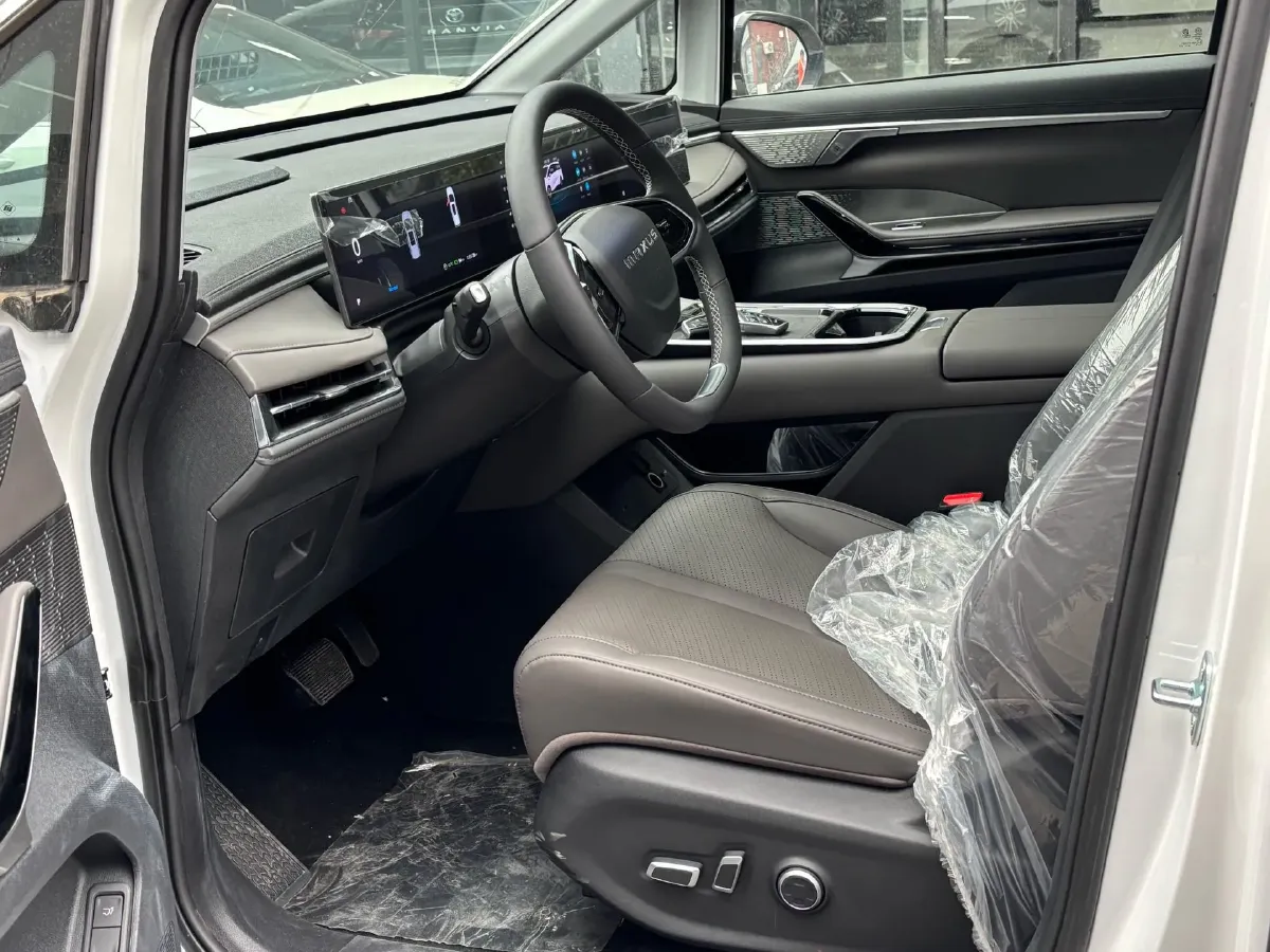 2024 MAXUS DaJia 7 BEV 90KWH,autocango,china used car exporter,china ev exporter,chinese used car exporter,chinese used ev exporter