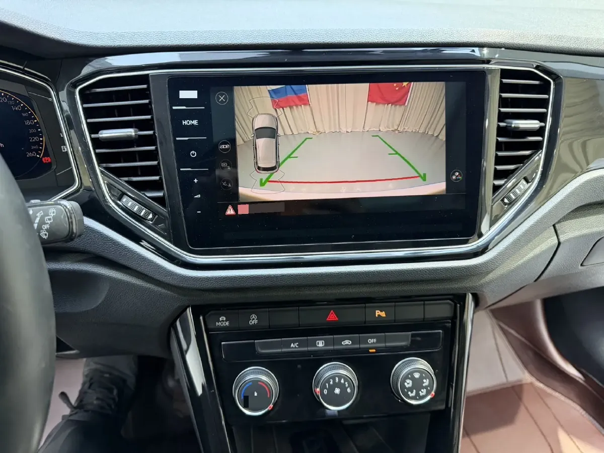 2022 Volkswagen T-Roc 1.4T 150HP L4 7DCT,autocango,china used car exporter,china ev exporter,chinese used car exporter,chinese used ev exporter