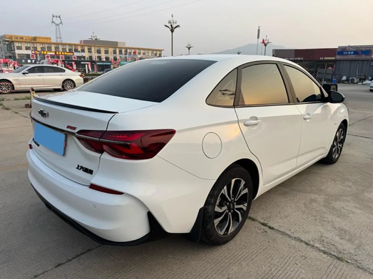 2020 Chevrolet Monza 1.3T 163HP L3 6AT,autocango,china used car exporter,china ev exporter,chinese used car exporter,chinese used ev exporter