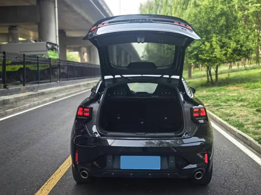 2022 LYNK&CO 05 2.0T 254HP L4 8AT,autocango,china used car exporter,china ev exporter,chinese used car exporter,chinese used ev exporter