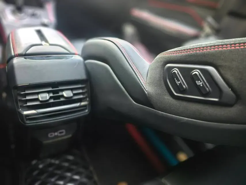 2022 LYNK&CO 05 2.0T 254HP L4 8AT,autocango,china used car exporter,china ev exporter,chinese used car exporter,chinese used ev exporter