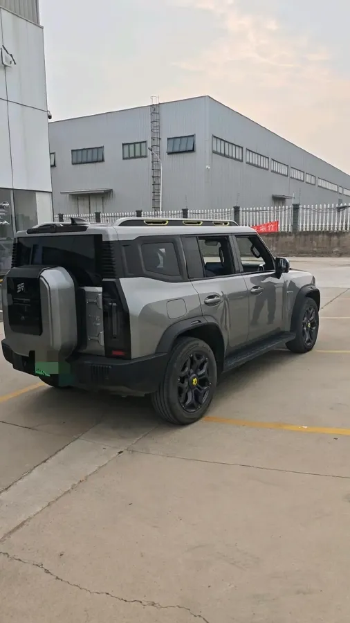 2024 Jetour ShanHai TravellerC-DM 1.5T 156HP L4 3DHT PHEV 43.24KWH,autocango,china used car exporter,china ev exporter,chinese used car exporter,chinese used ev exporter