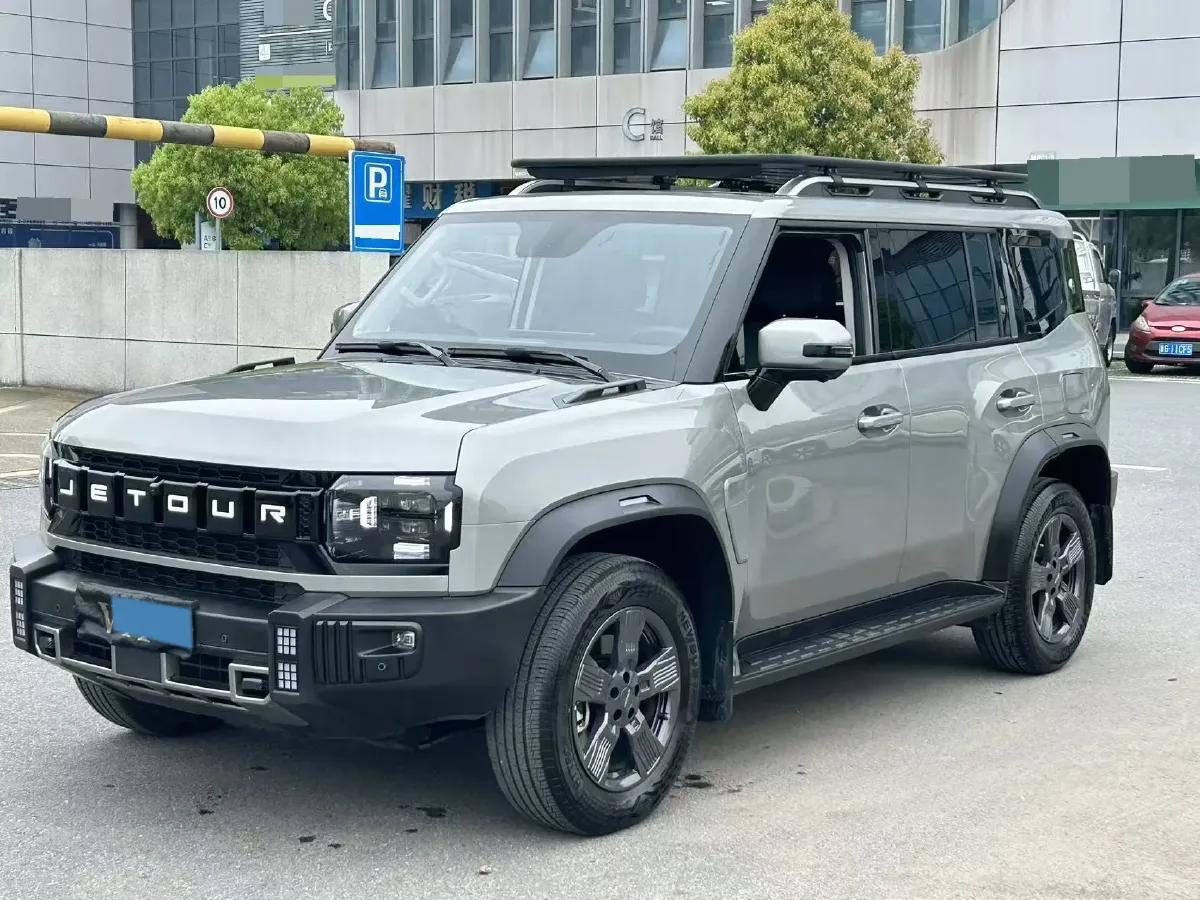 2024 Jetour ShanHai TravellerC-DM 1.5T 156HP L4 3DHT PHEV 43.24KWH,autocango,china used car exporter,china ev exporter,chinese used car exporter,chinese used ev exporter