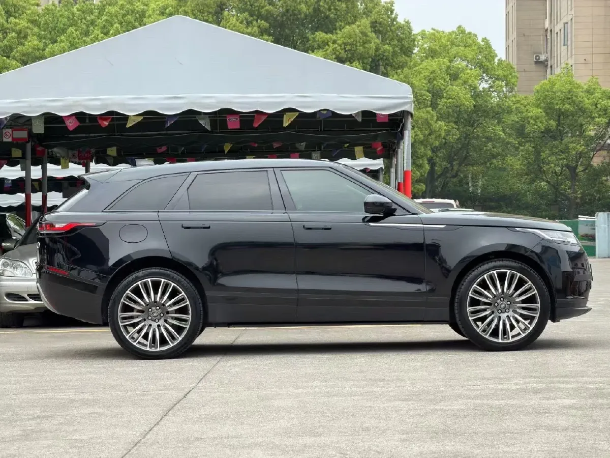 2019 Land Rover Range Rover Velar 2.0T 250HP L4 8AT,autocango,china used car exporter,china ev exporter,chinese used car exporter,chinese used ev exporter