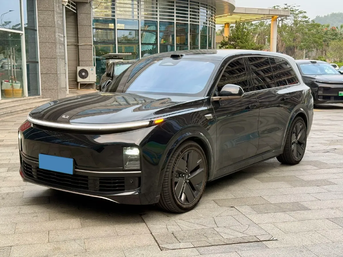 2025 Li L9 Range Extended 154HP REEV,autocango,china used car exporter,china ev exporter,chinese used car exporter,chinese used ev exporter