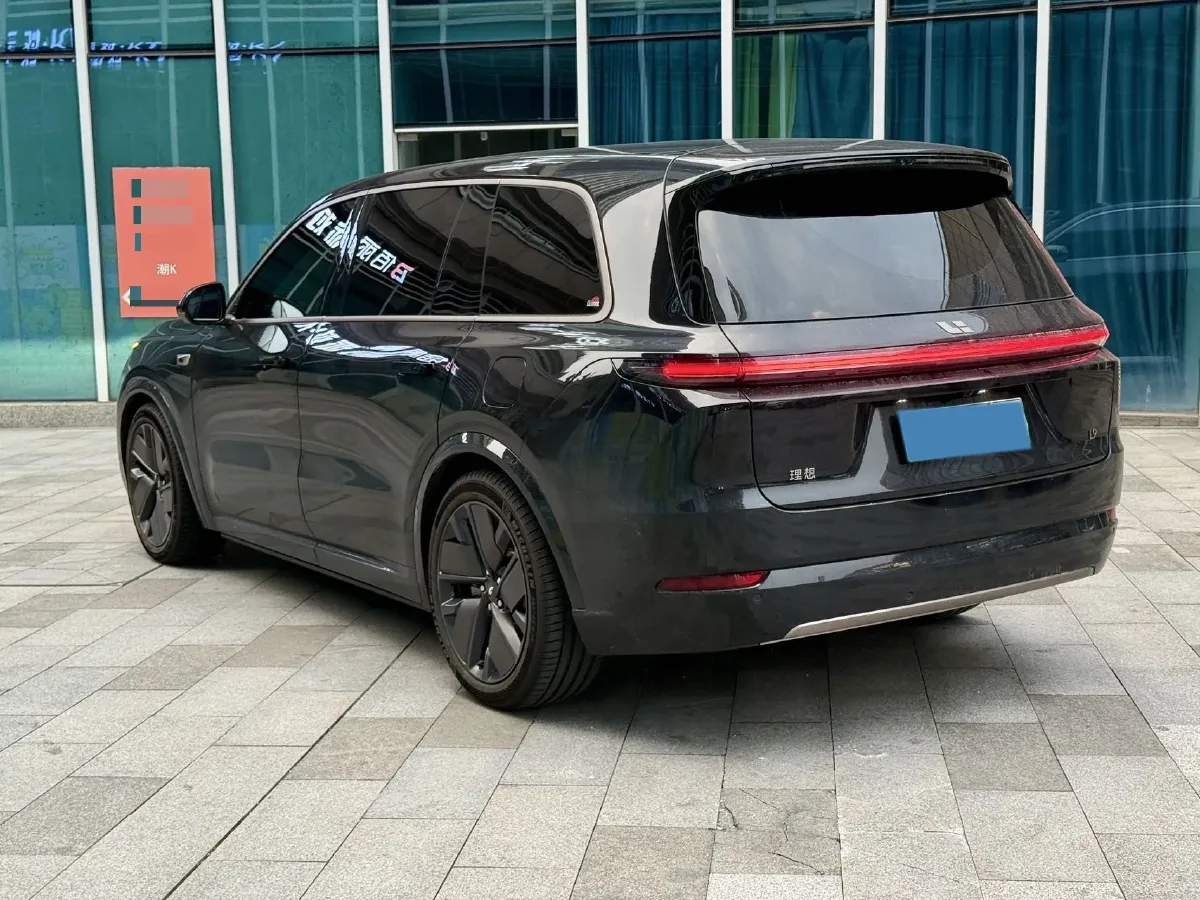 2025 Li L9 Range Extended 154HP REEV,autocango,china used car exporter,china ev exporter,chinese used car exporter,chinese used ev exporter