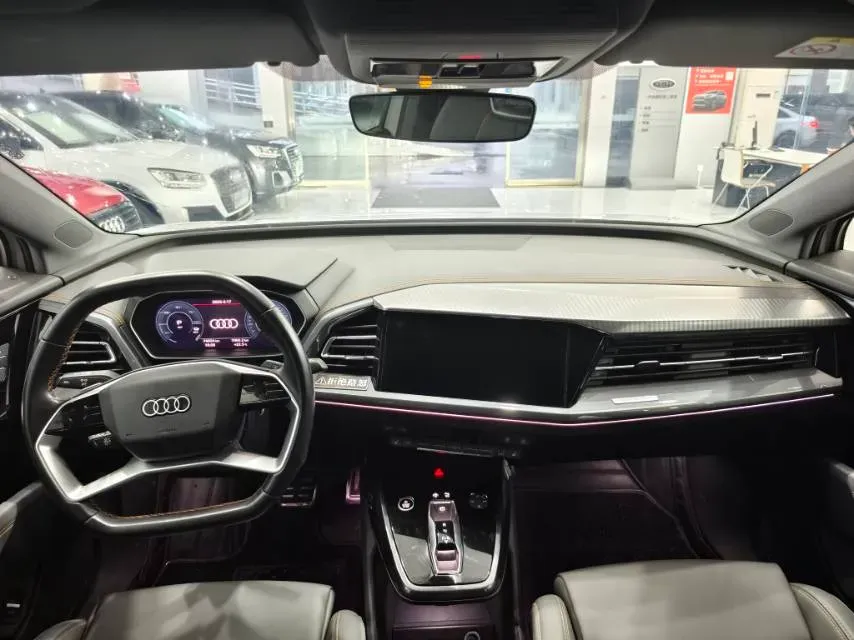 2024 Audi Q4 e-tron BEV 84.8KWH,autocango,china used car exporter,china ev exporter,chinese used car exporter,chinese used ev exporter