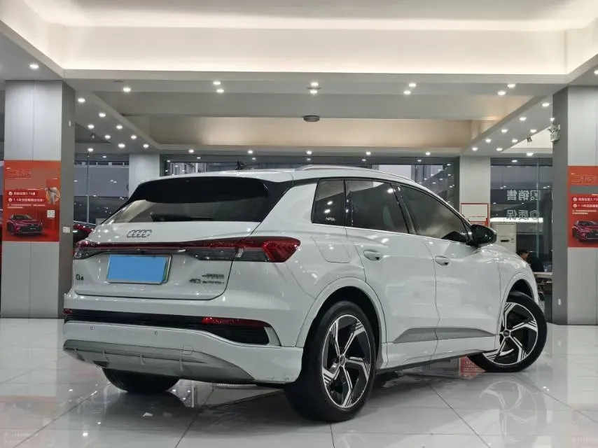 2024 Audi Q4 e-tron BEV 84.8KWH,autocango,china used car exporter,china ev exporter,chinese used car exporter,chinese used ev exporter