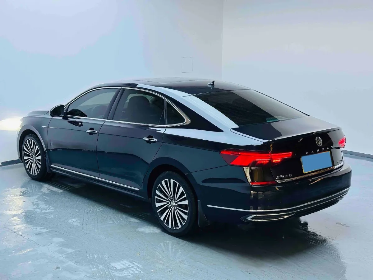 2019 Volvo V40 1.5T 152HP L4 6AT,autocango,china used car exporter,china ev exporter,chinese used car exporter,chinese used ev exporter