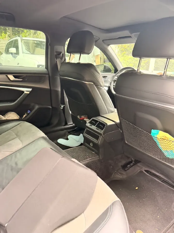 2020 Audi A6L 2.0T 190HP L4 7DCT,autocango,china used car exporter,china ev exporter,chinese used car exporter,chinese used ev exporter