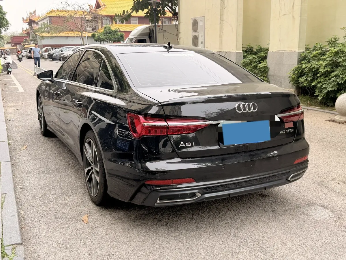 2020 Audi A6L 2.0T 190HP L4 7DCT,autocango,china used car exporter,china ev exporter,chinese used car exporter,chinese used ev exporter
