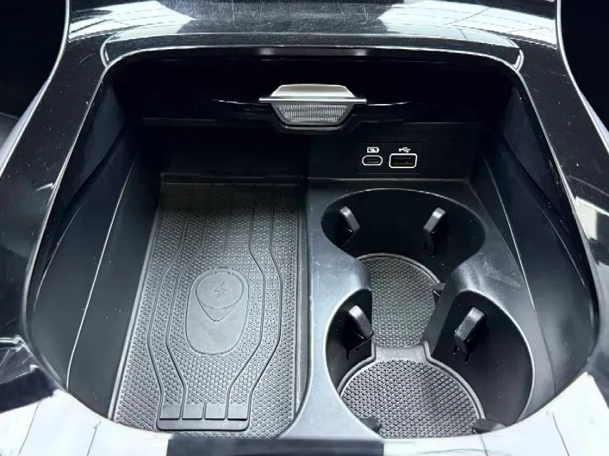 2022 Neta S BEV 84.5KWH,autocango,china used car exporter,china ev exporter,chinese used car exporter,chinese used ev exporter