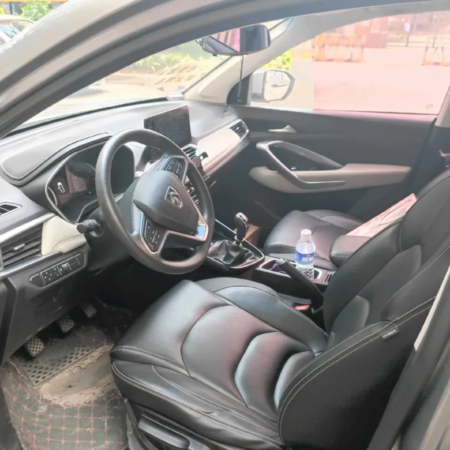 2018 BaoJun 530 1.5T 150HP L4 6MT,autocango,china used car exporter,china ev exporter,chinese used car exporter,chinese used ev exporter