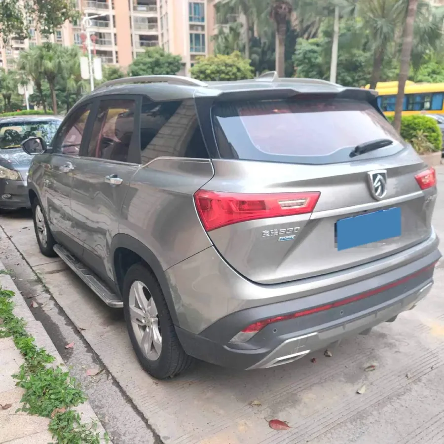 2018 BaoJun 530 1.5T 150HP L4 6MT,autocango,china used car exporter,china ev exporter,chinese used car exporter,chinese used ev exporter