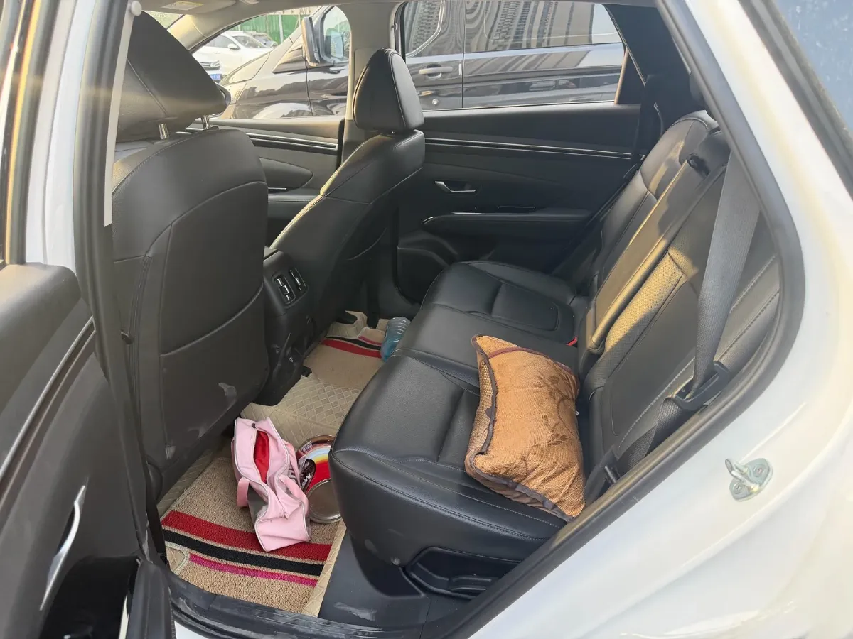 2023 Hyundai Tucson 1.5T 200HP L4 8AT,autocango,china used car exporter,china ev exporter,chinese used car exporter,chinese used ev exporter